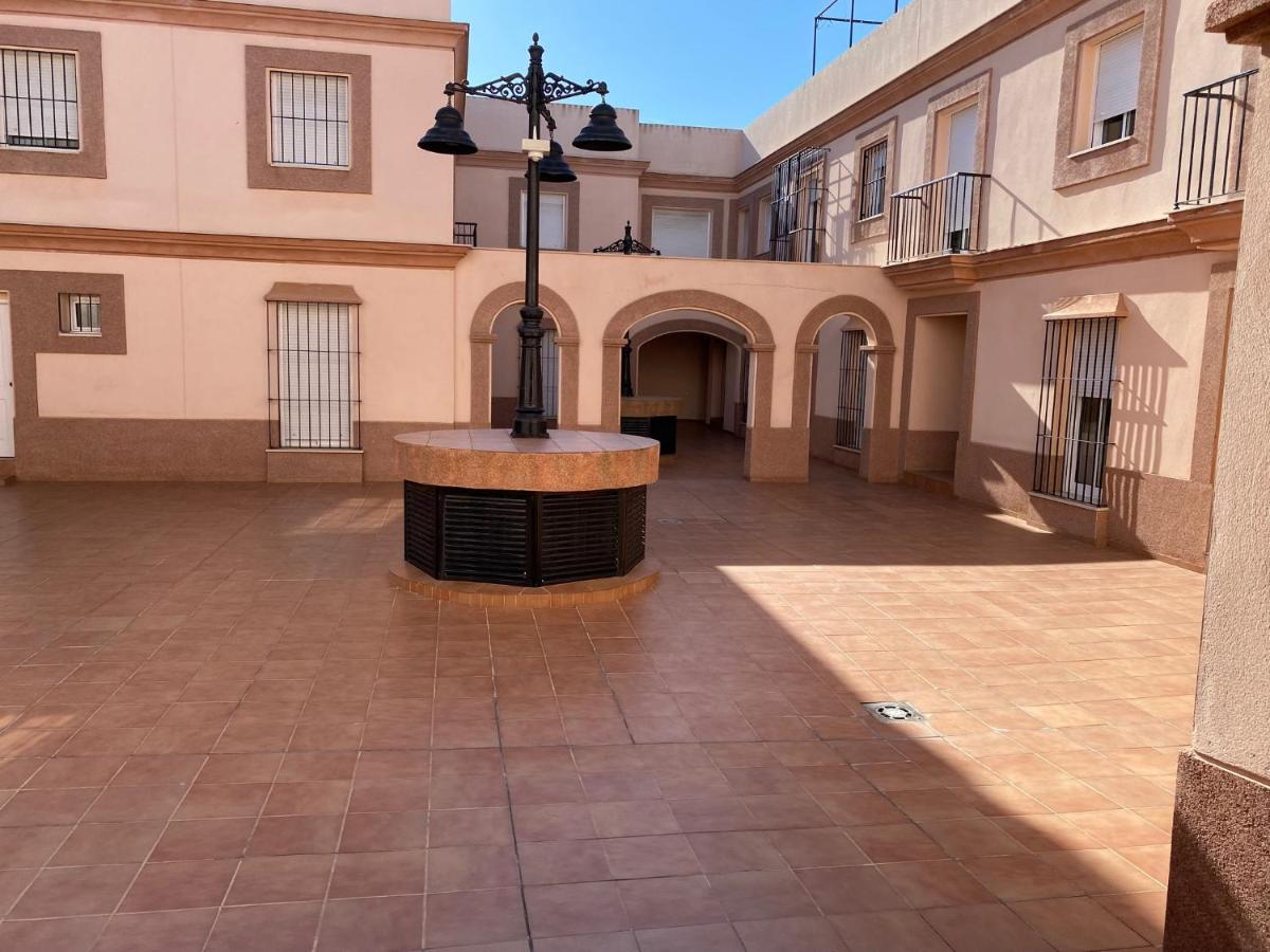 Sevilla. Gerena Casa Rural Para Familia O Profesionales Exterior foto